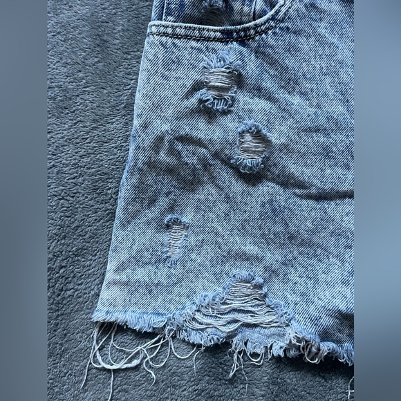 Pacsun Ultra High‎ Rise Vintage Shorts Size 27. Buttonfly - Picture 4 of 10